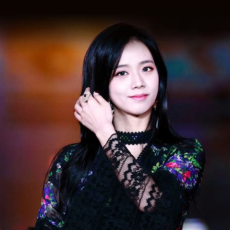 jisoo age